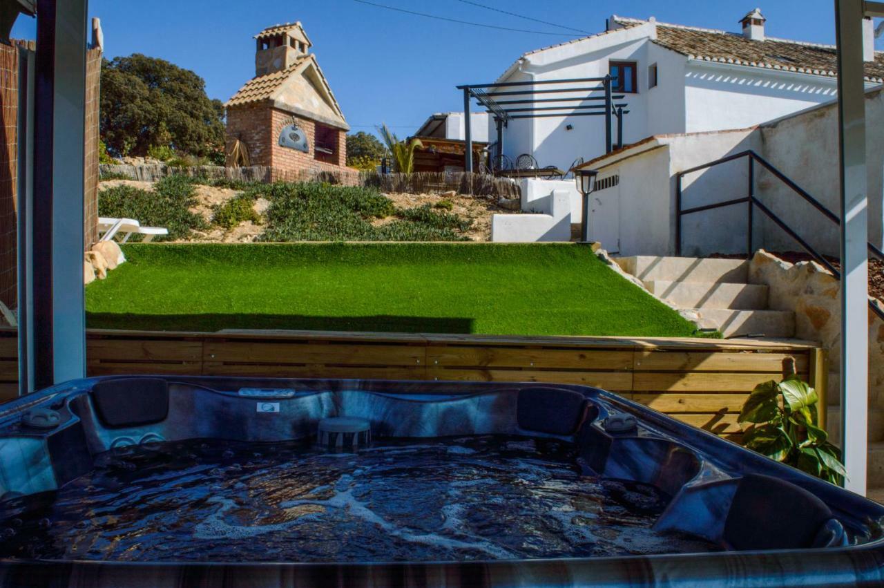 Cortijo Chaparro Near Iznajar Villa Fuentes de Cesna Exterior photo